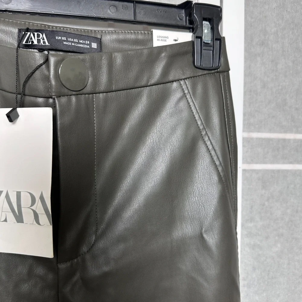 ZARA Black Faux Leather Leggings Hi-Rise Leggings Skinny Pants Size XS